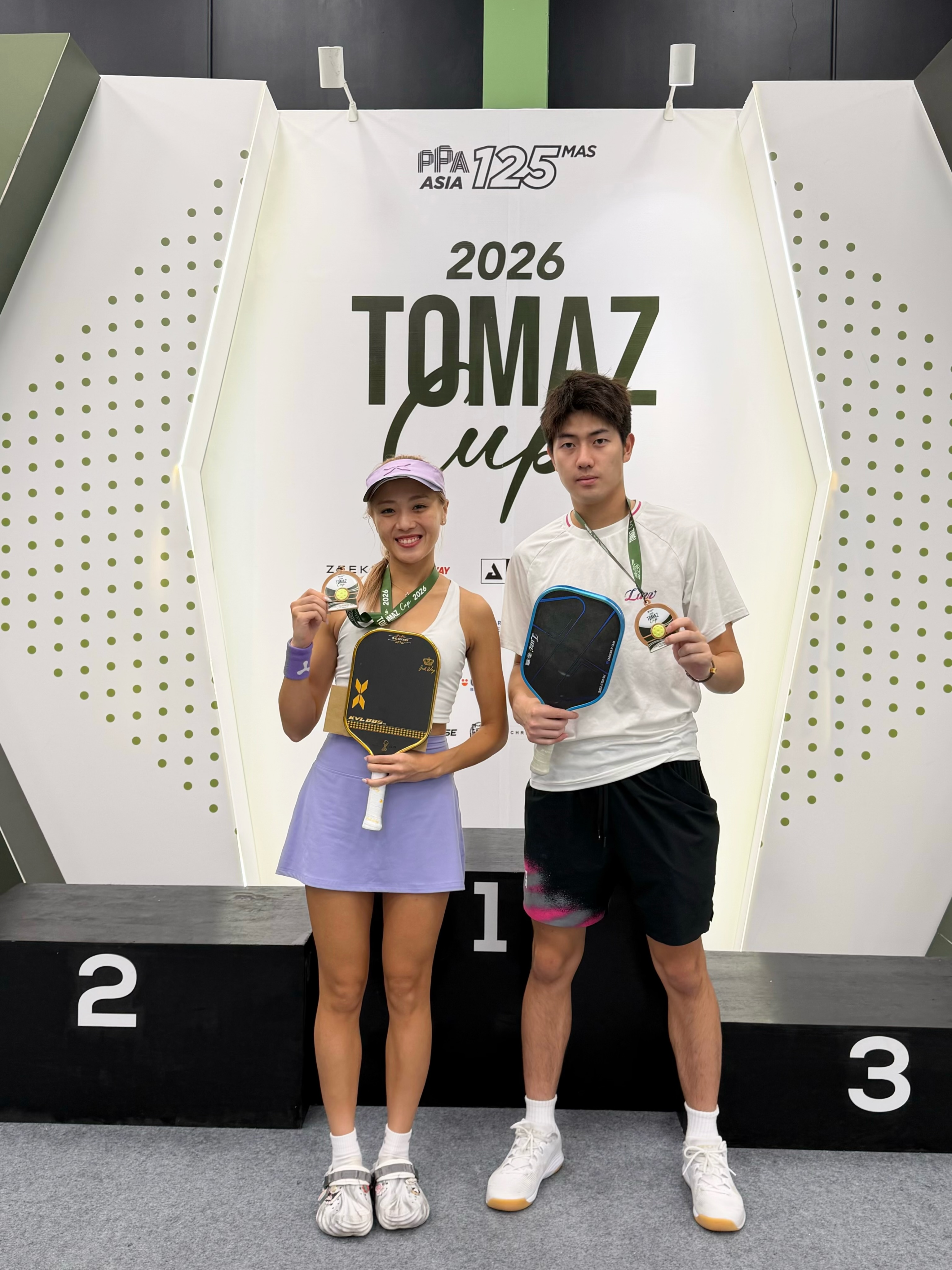Agnes Fan and Li Zefeng on the podium with bronze medals at the PPA Asia 125 Tomaz Cup 2026 Pro Mixed Doubles