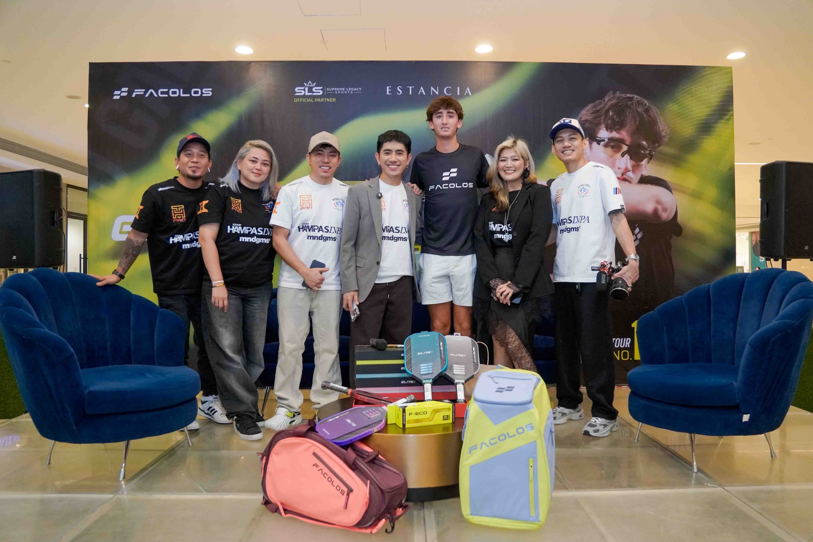 Gabe Tardio poses with members of Team Hampas LVPA at the Philippines event
