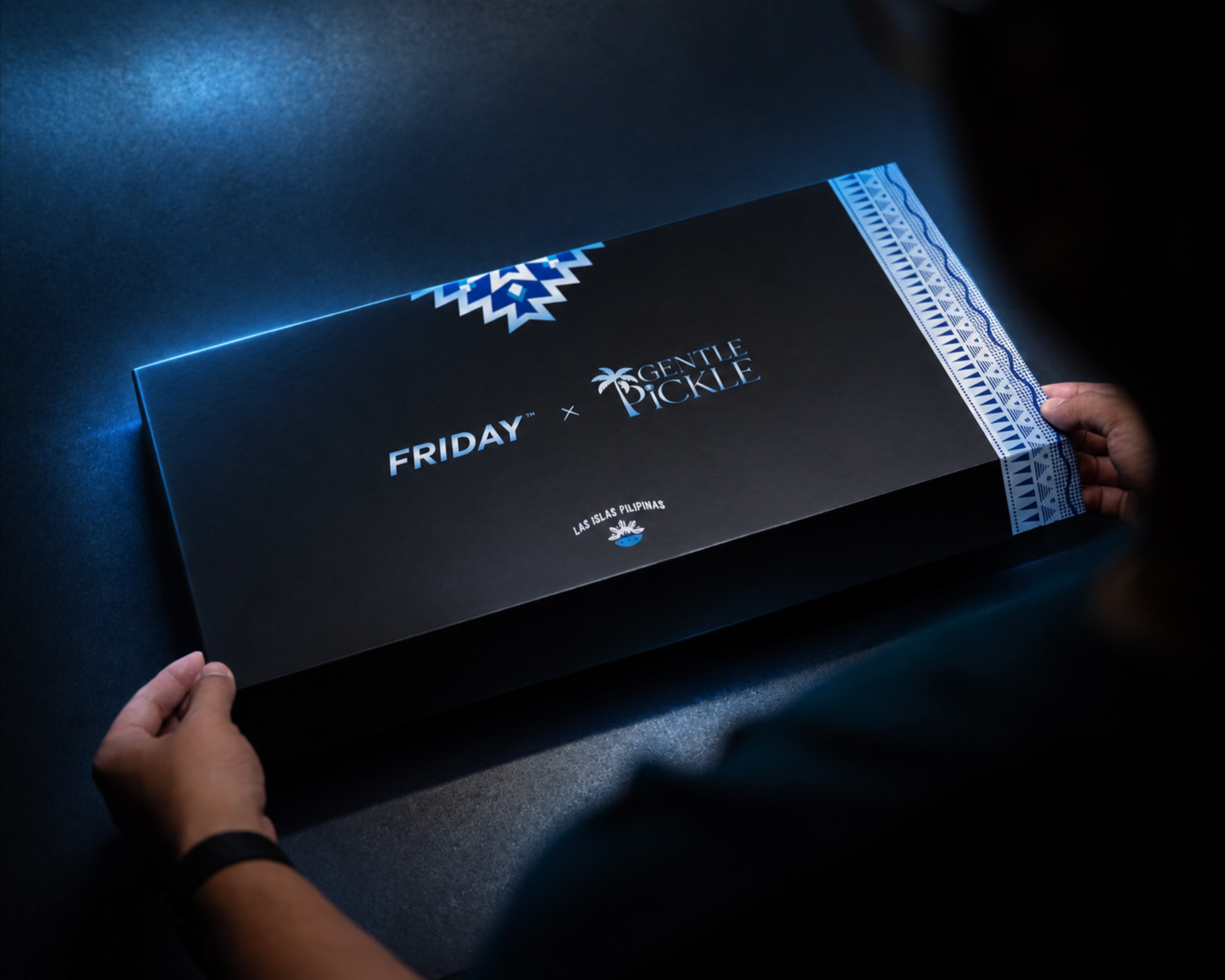 Friday x Gentle Pickle presentation box for the Islas Filipinas edition